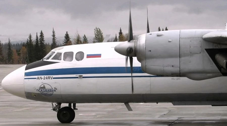 Характеристики грузопассажирского самолета АН-24